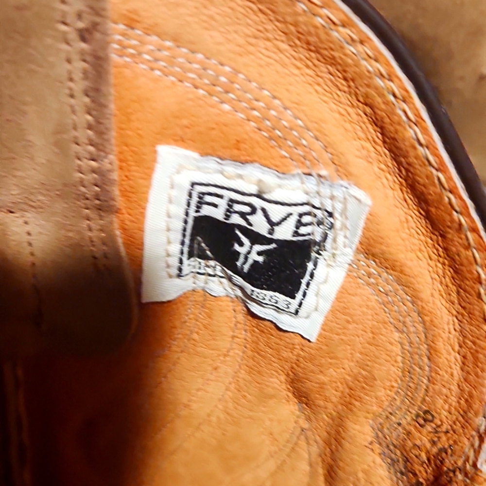 Frye cowboy boots 8.5 ee